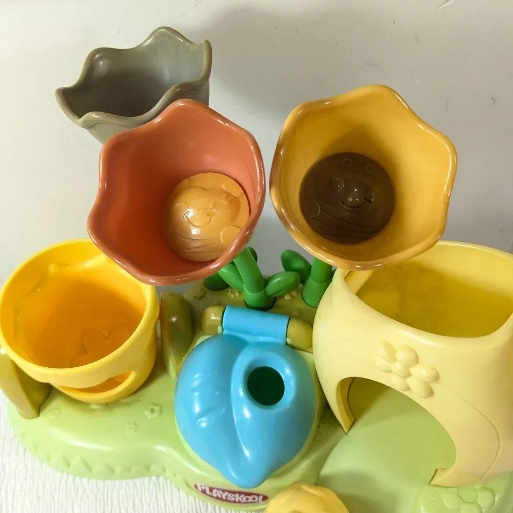Playskool Little LIl Jiggle Garden Playset Toddlers baby toy flowers bugs Hasbro